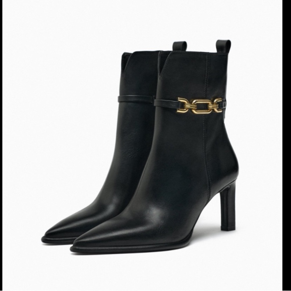Zara Heeled Boots Gold Chain Genuine Soft Leather 38 7.5 Bloggers